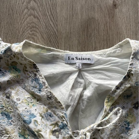 en saison eliza blue & white floral eyelet puff sleeve blouse top size small - Picture 4 of 4